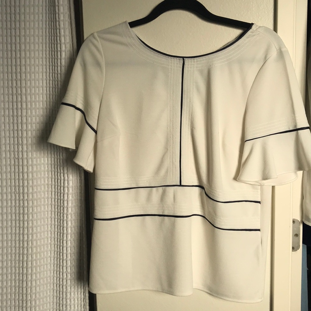 Banana Republic Blouse size woman small